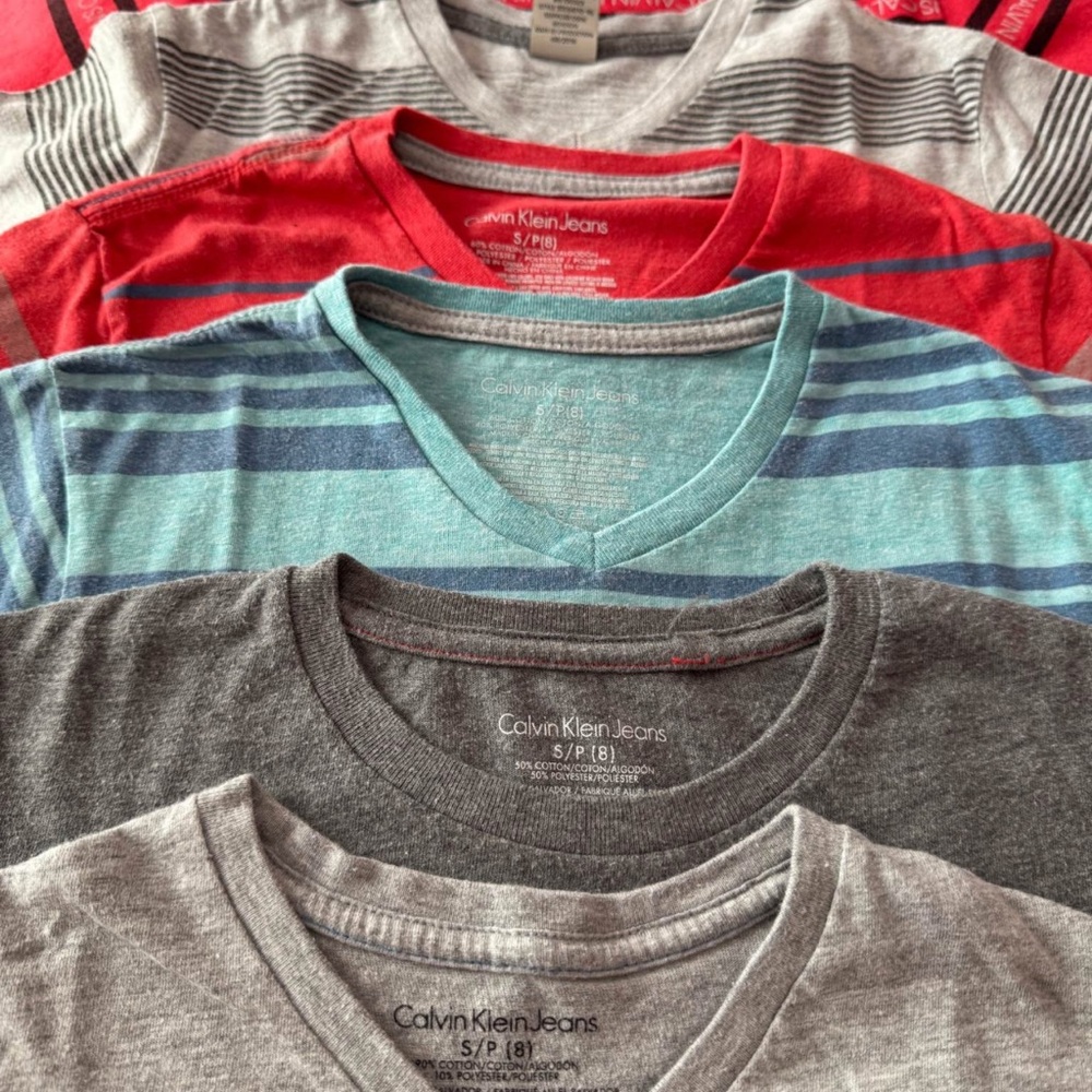 Calvin Klein Assorted Boys T-Shirts in Gray, Red,Blue and multicolored - Picture 2 of 9